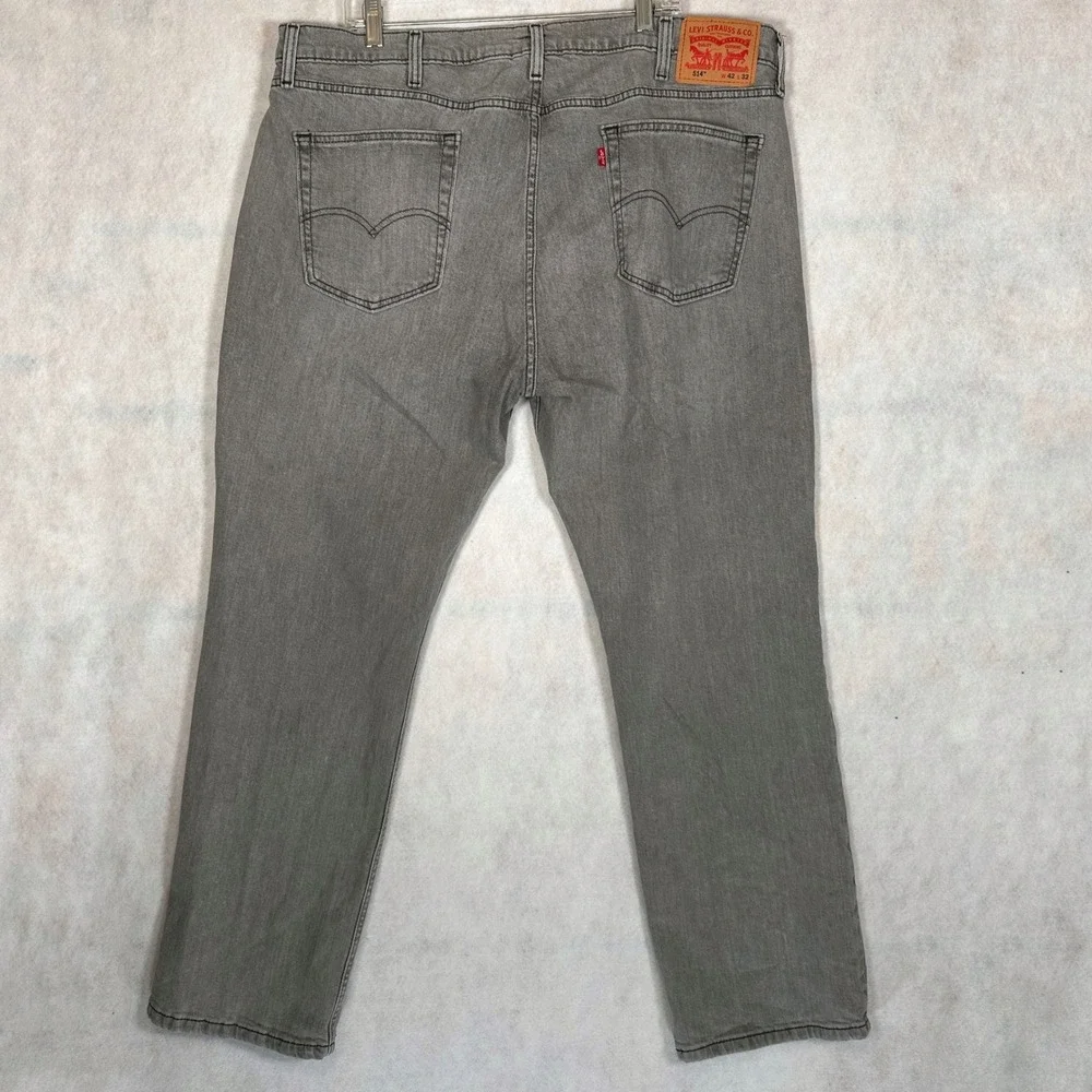 Levi's Jeans Mens 42x32 514 Straight Fit Grey Good Stretch Denim Pants